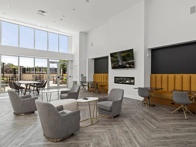 Postmark Apartments — Photo 1