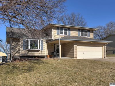 834 Arlene Ave, Papillion, NE, 68046