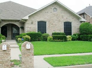 2111 Hearthside Ln, Garland, TX 75044