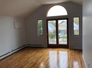 8110 Commonwealth Blvd, Bellerose, NY 11426