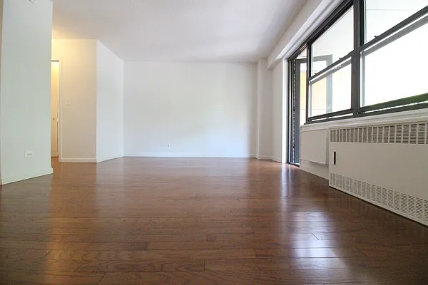 Rented by Corcoran | media 13