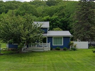 236 Hogan Rd, Fairport, NY 14450