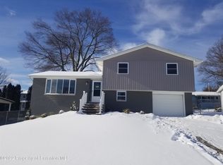 111 Mary Ann St, Scranton, PA 18504
