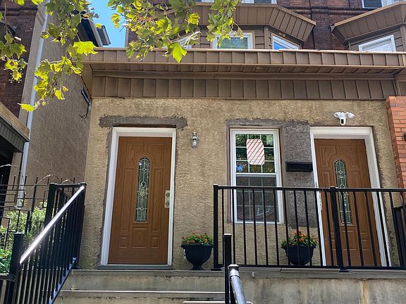 2nd image of 5044 Spruce St #1
