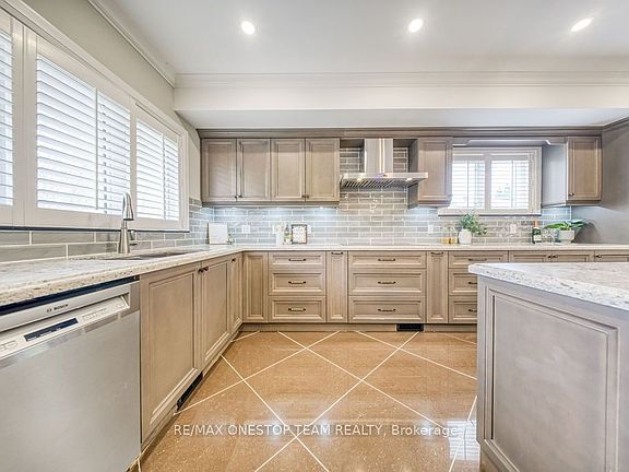 5th image of 95 Sciberras Rd