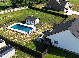 870 Powell Rd, Tullahoma, TN 37388