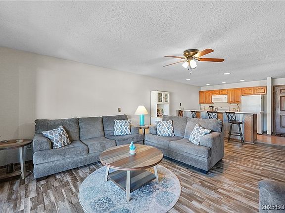 5th image of 6570 Pelican Dr Unit 401