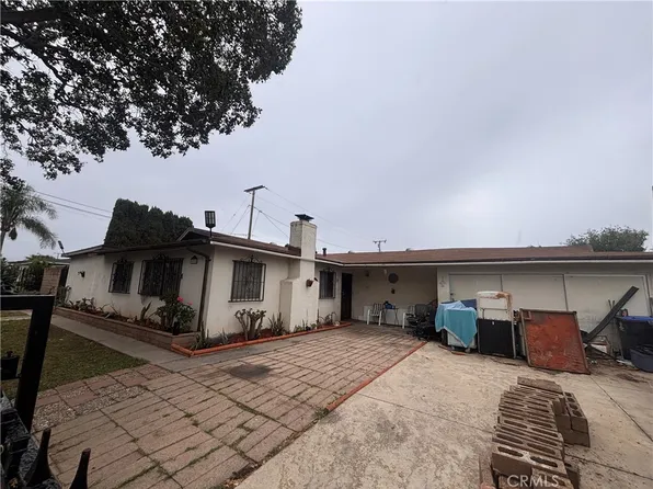 1638 W Pine St, Santa Ana, CA 92703