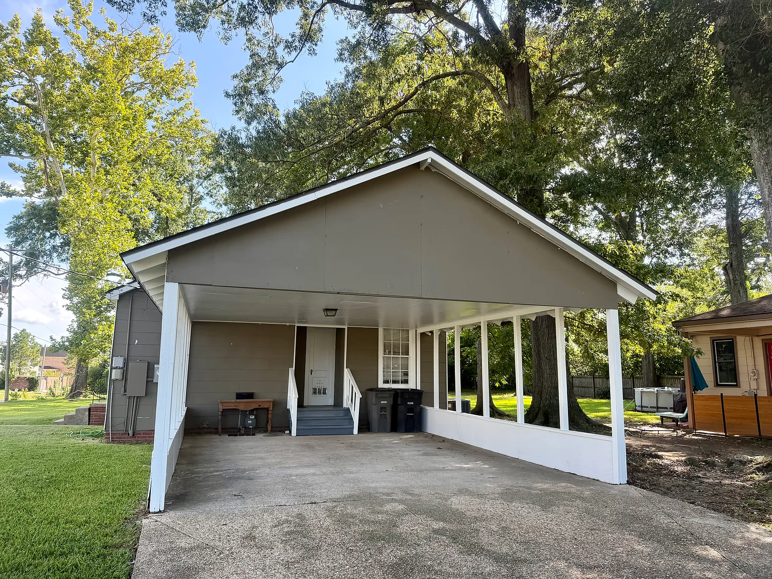 3 bed, 1500 sqft, $1,900 — Photo 2