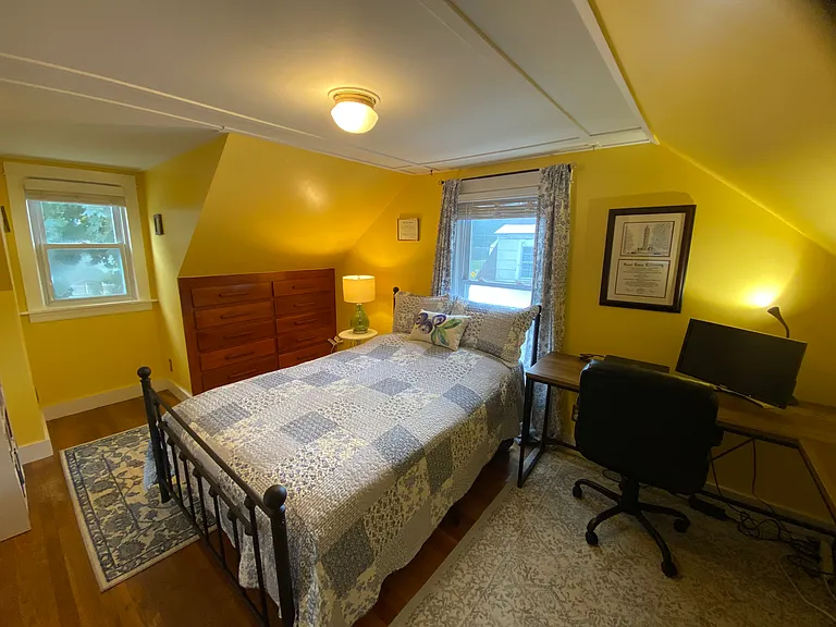 22 Abbott St — Photo 12