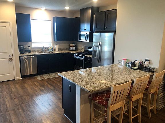 3rd image of 8773 Granite Ln