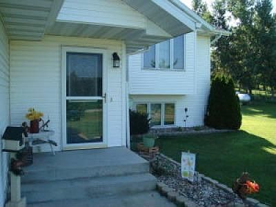 3rd image of 19285 County Road 131