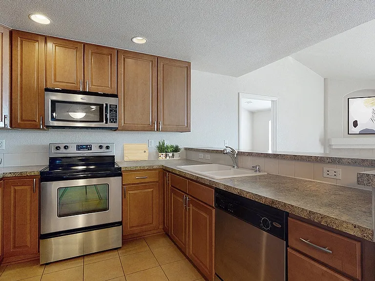 Skyline Ridge — Photo 1