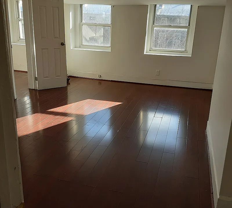 1st image of 19 Vernon Ave #B