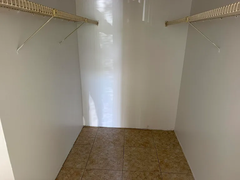 700 Village Green Ct #101 — Photo 36