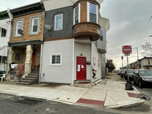 2601 N 30th St, Philadelphia, PA 19132