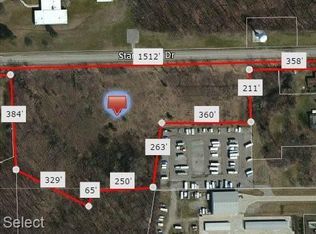 330 Stan Eaton Dr, Linden, MI