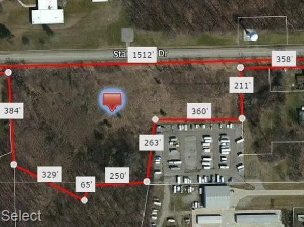 330 Stan Eaton Dr, Linden, MI 48451