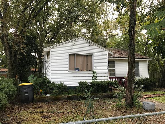 3rd image of 4208 Quincy St