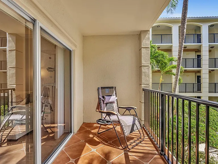 4216 Tuscany Way #4 — Photo 12