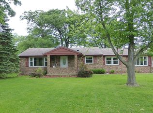 2309 Forest Crest Dr, Decatur, IL 62521