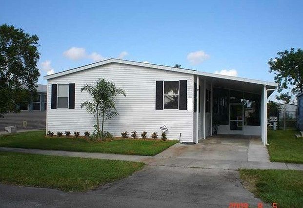 1st image of 660 NW 217th Ter