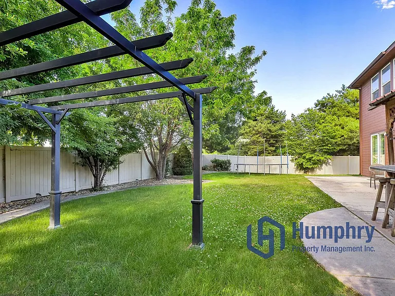 3956 E Granger Dr — Photo 46