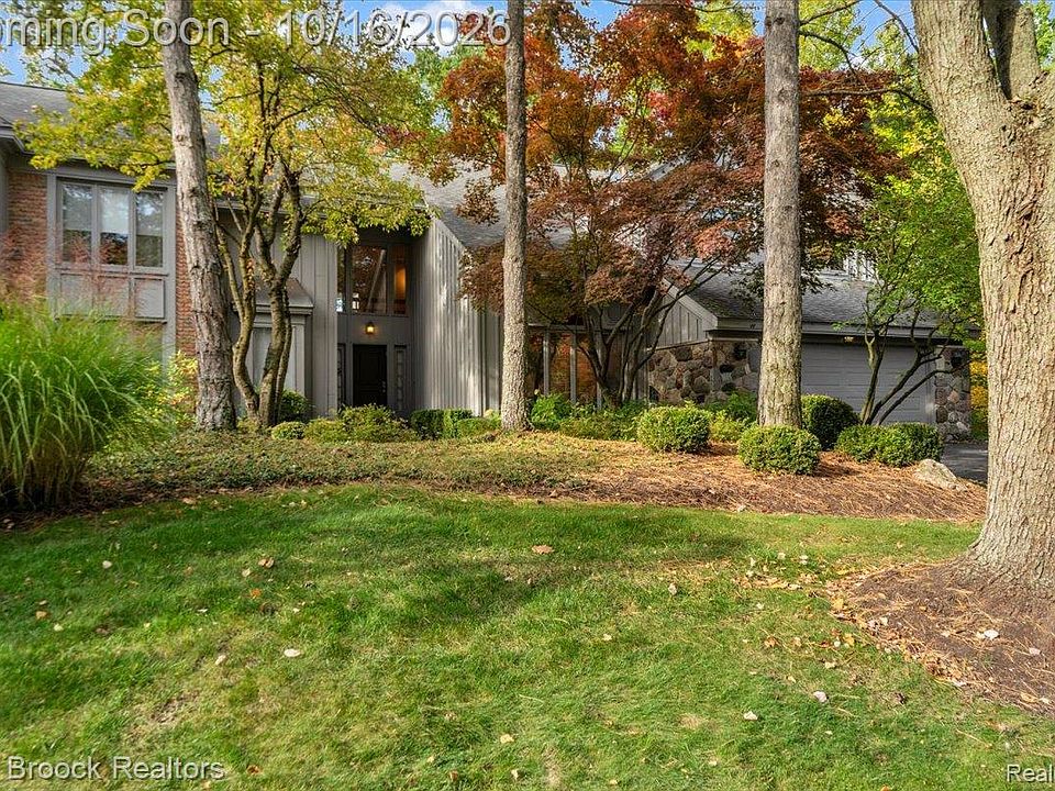 1st image of 4929 Fairway Ridge Cir