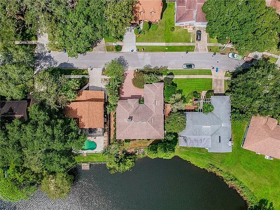 2nd image of 14913 Lake Forest Dr