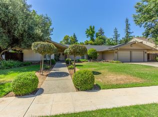 2641 W Barstow Ave, Fresno, CA