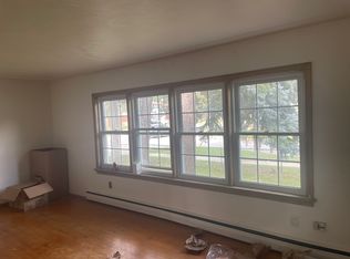 235 Franklin St S #2, Kitchener, ON N2C 1R9