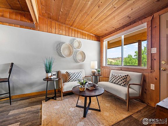 5th image of 4529 Shoreline Dr #7