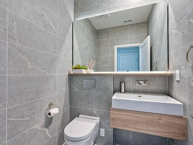 13710 Goldenpine Trl — Photo 33