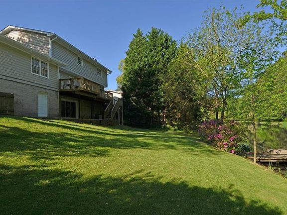 3rd image of 3804 Allsborough Dr