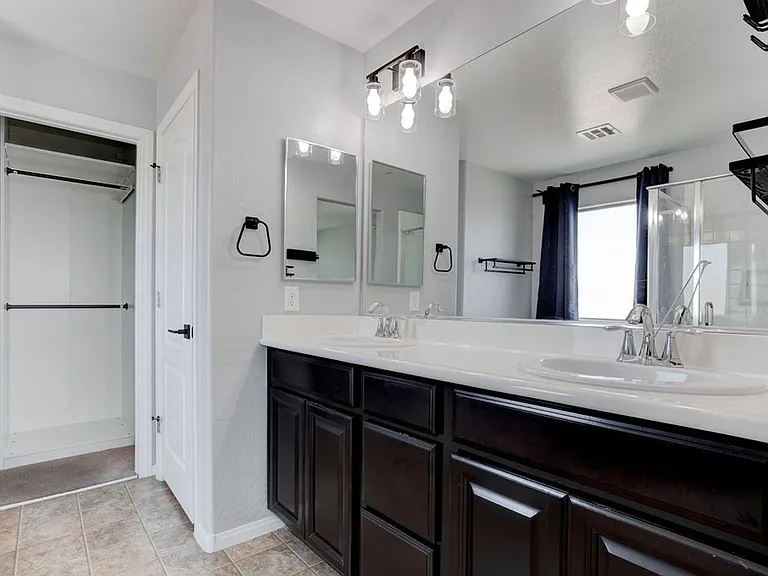 7724 Vibrant Thread Ct — Photo 24