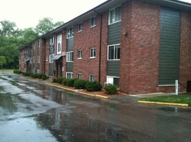 Canterbury Apartments - North Royal Oak
