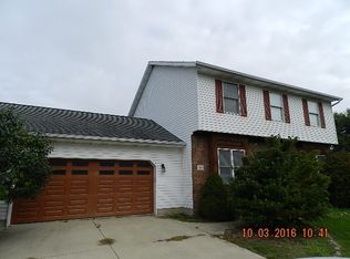 610 E Wildwood Dr, Warsaw, IN 46580