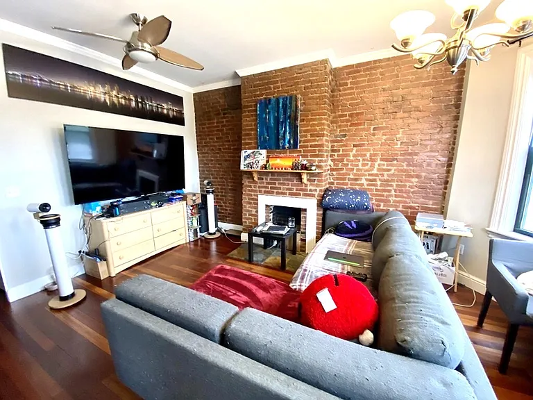 195 Cambridge St #2B — Photo 10