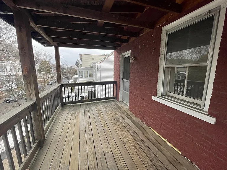 520 Morris St #6 — Photo 7