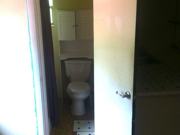 4th image of 907 E Patterson St #2