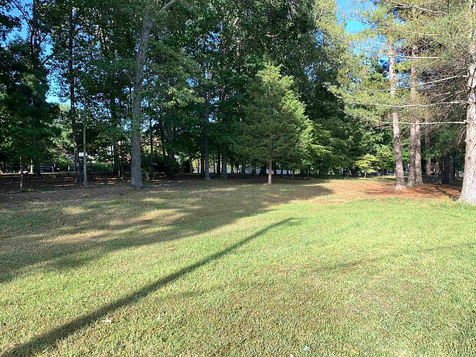 1st image of 0 Lois Dr