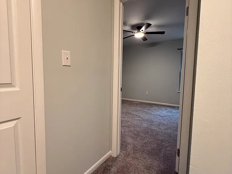 3745 Pendleton Ave — Photo 15