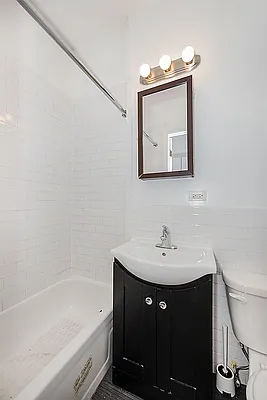 Rented by Bold New York | media 13