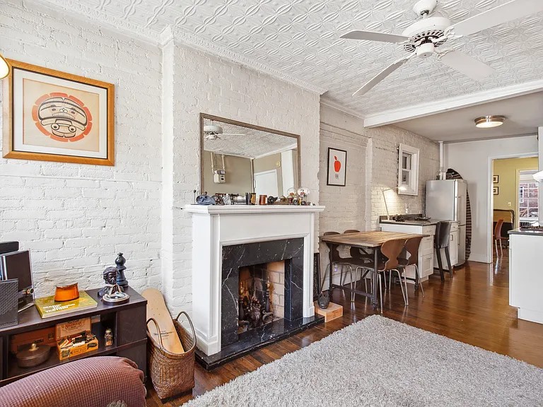 713 Washington St #6 — Photo 3