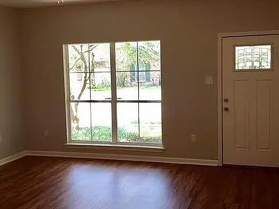 5th image of 3609 Christina Ave