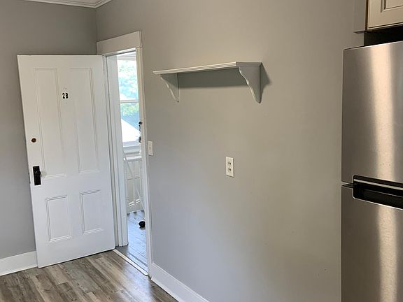 4th image of 275 1st Ave #2