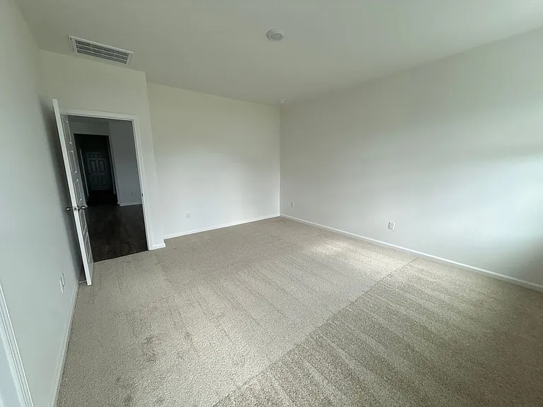 5033 Gallop Ct — Photo 2