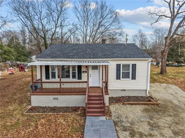 112 Holman St, Mocksville, NC 27028