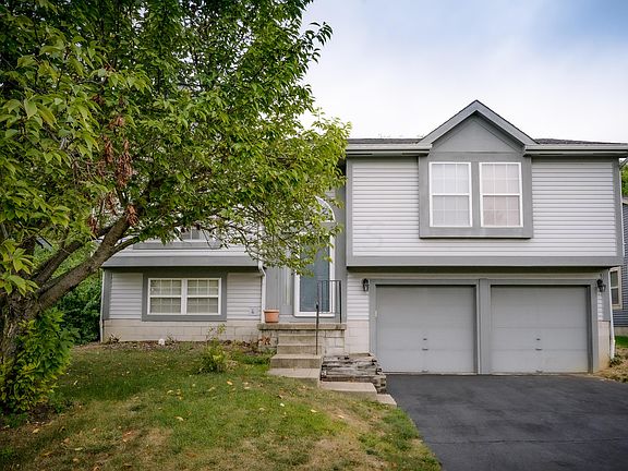 2nd image of 8658 Westpoint Dr