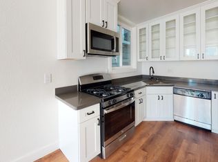 941A Center St, Oakland, CA 94607